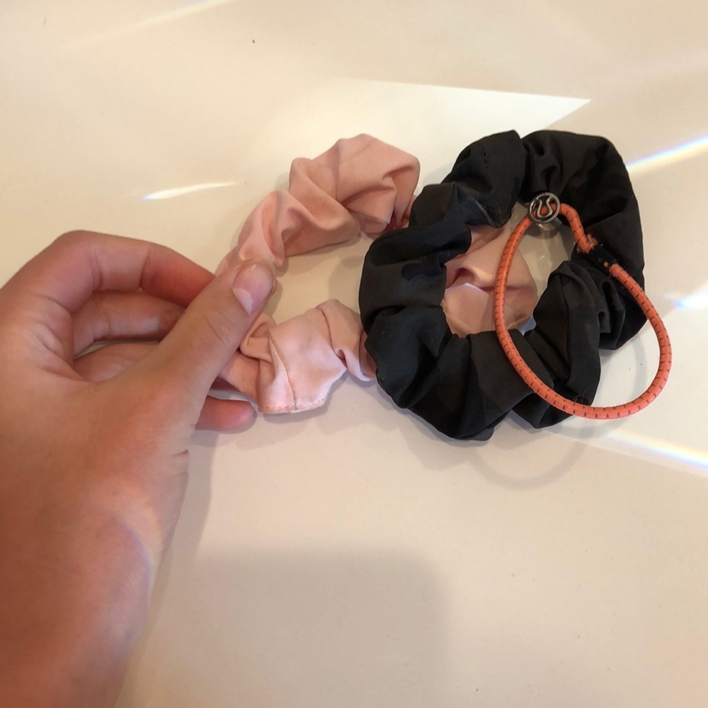 Lululemon hair accessories